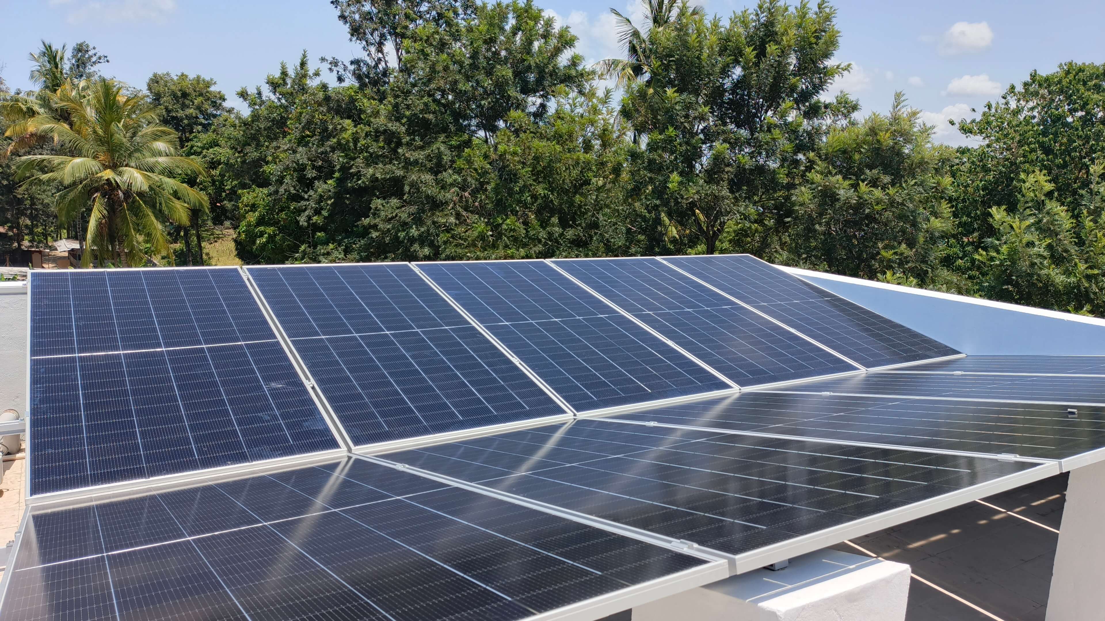 Senator Mdazayo Residence – 20 kW Three-Phase Hybrid Solar System